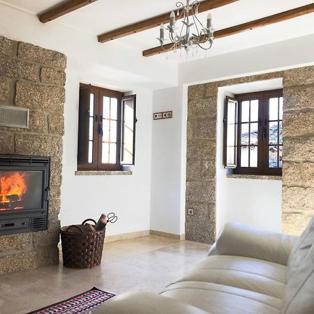 Laje House Fireplace Entire House Wifi Fundão Exteriör bild
